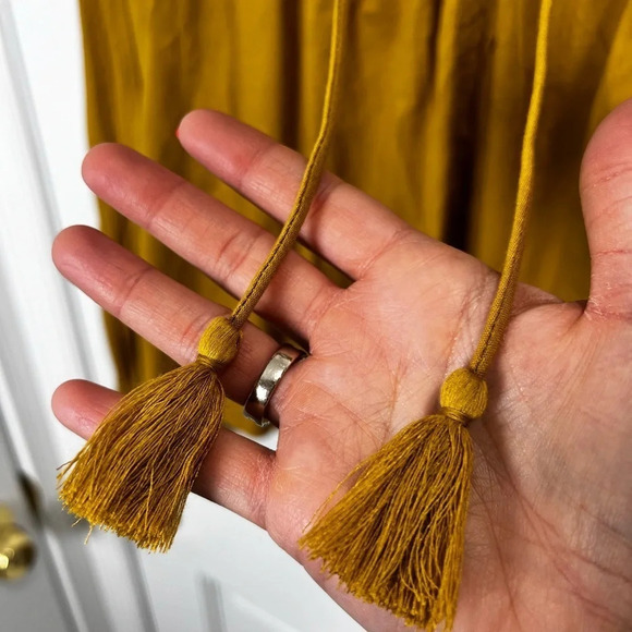 New with tags old navy boho style blouse size s. - Picture 3 of 5